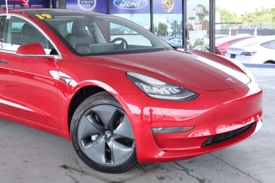 tesla model 3 2019 5YJ3E1EA9KF331508 image tesla model 3 2019 5YJ3E1EA9KF331508 image